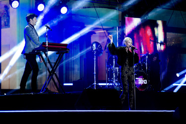 Daniel Grunenberg, Carolin Niemczyk (Glasperlenspiel)