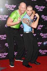 Gareth Thomas, Shayne Ward