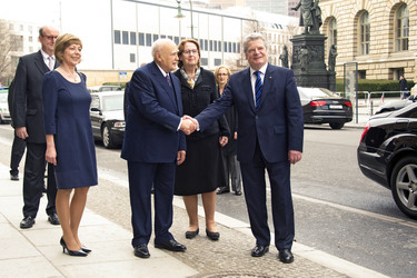 Daniela Schadt, Karolos Papoulias, May Panou Papoulia, Joachim Gauck