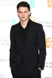 Jeremy Irvine
