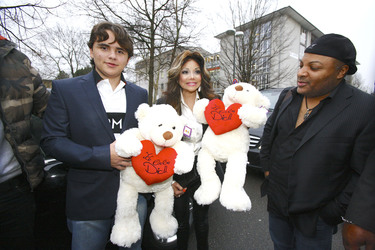 Prince Michael Jackson Jr., La Toya Jackson