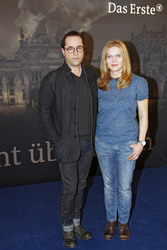 Jan Josef Liefers, Anna Loos