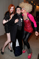 Dana Regyonal, Rolf Scheider, Gloria Viagra