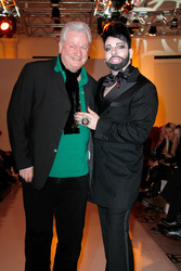 Harald Glööckler mit Lebensgefährte und Geschäftspartner Dieter Schroth