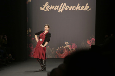 Lena Hoschek