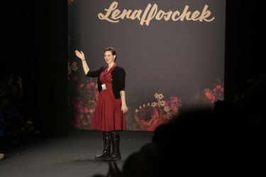 Lena Hoschek