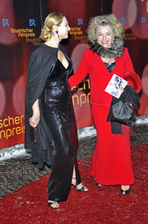 Christine Zierl, Veronika von Quast