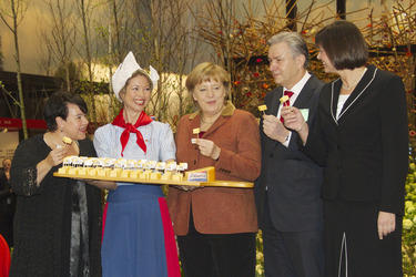Sharon Dijksma, Angela Merkel, Klaus Wowereit, Ilse Aigner