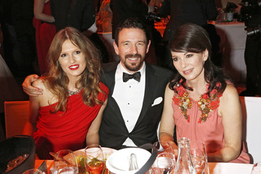 Oliver Berben mit Freundin Katrin Kraus, Iris Berben