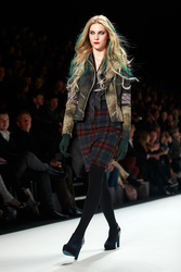 Marcel Ostertag Model