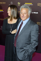 Dustin Hoffmann mit Ehefrau Lisa Gottsegen