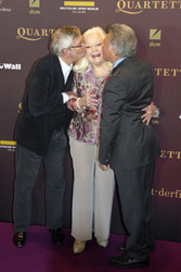 Tom Courtenay, Gwyneth Jones, Dustin Hoffman