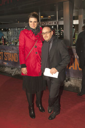 Erdogan Atalay mit Begleitung