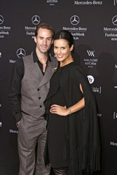 Joseph Fiennes, Maria Dolores Dieguéz