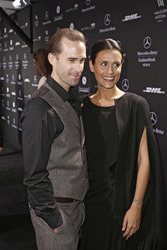 Joseph Fiennes, Maria Dolores Dieguéz
