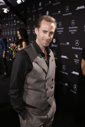 Joseph Fiennes