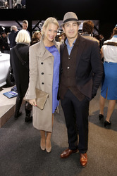 Gedeon Burkhard mit Freundin Anika Bormann