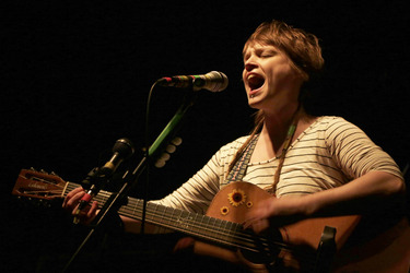 Wallis Bird