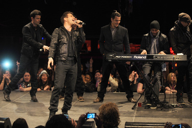 Joey McIntyre (New Kids on the Block)