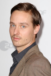 Tom Schilling