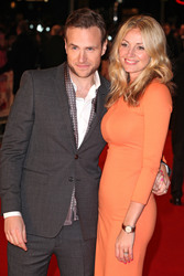 Rafe Spall, Elize du Toit