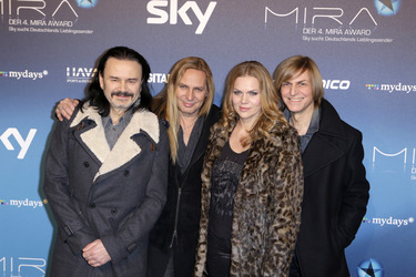 Anna Loos mit Band Silly