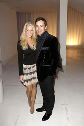 Gedeon Burkhard mit Freundin Anika Bormann