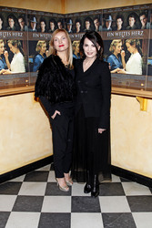 Nadja Uhl, Iris Berben