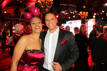 Kena Amoa mit Schwester Ella