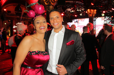 Kena Amoa mit Schwester Ella