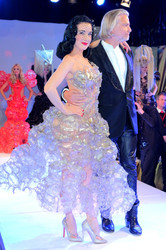 Dita Von Teese, Hermann Bühlbecker