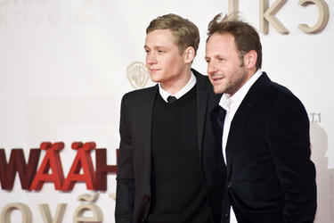 Matthias Schweighöfer, Samuel Finzi