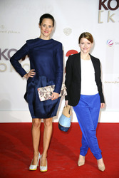 Anja Knauer, Karoline Schuch