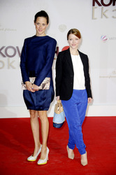 Anja Knauer, Karoline Schuch