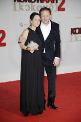 Samuel Finzi mit Freundin