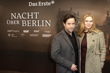 Jan Josef Liefers, Anna Loos