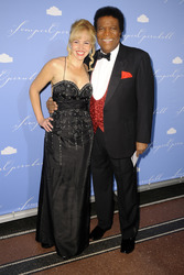 Roberto Blanco mit Frau Luzandra Strassburg