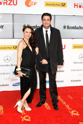 Bastian Pastewka mit Gattin Heidrun Buchmaier