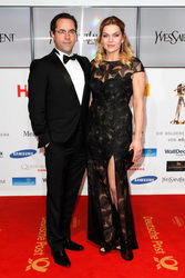 Jan Josef Liefers, Anna Loos