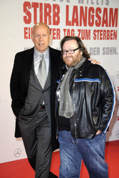 Bruce Willis, John Moore