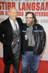 Bruce Willis, John Moore