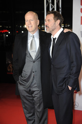 Bruce Willis, Sebastian Koch