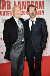 Bruce Willis, Sebastian Koch