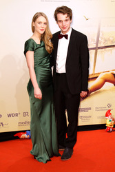 Lisa Smit, Leonard Scheicher