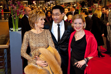 Jane Fonda, Philipp Rösler mit Ehefrau Wiebke