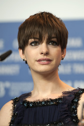 Anne Hathaway