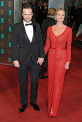 Rafe Spall, Elize du Toit