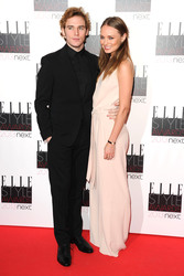 Sam Claflin, Laura Haddock
