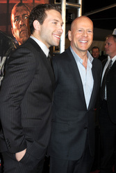 Jai Courtney, Bruce Willis