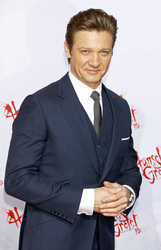 Jeremy Renner